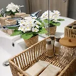Apartment Rhodes Nest *